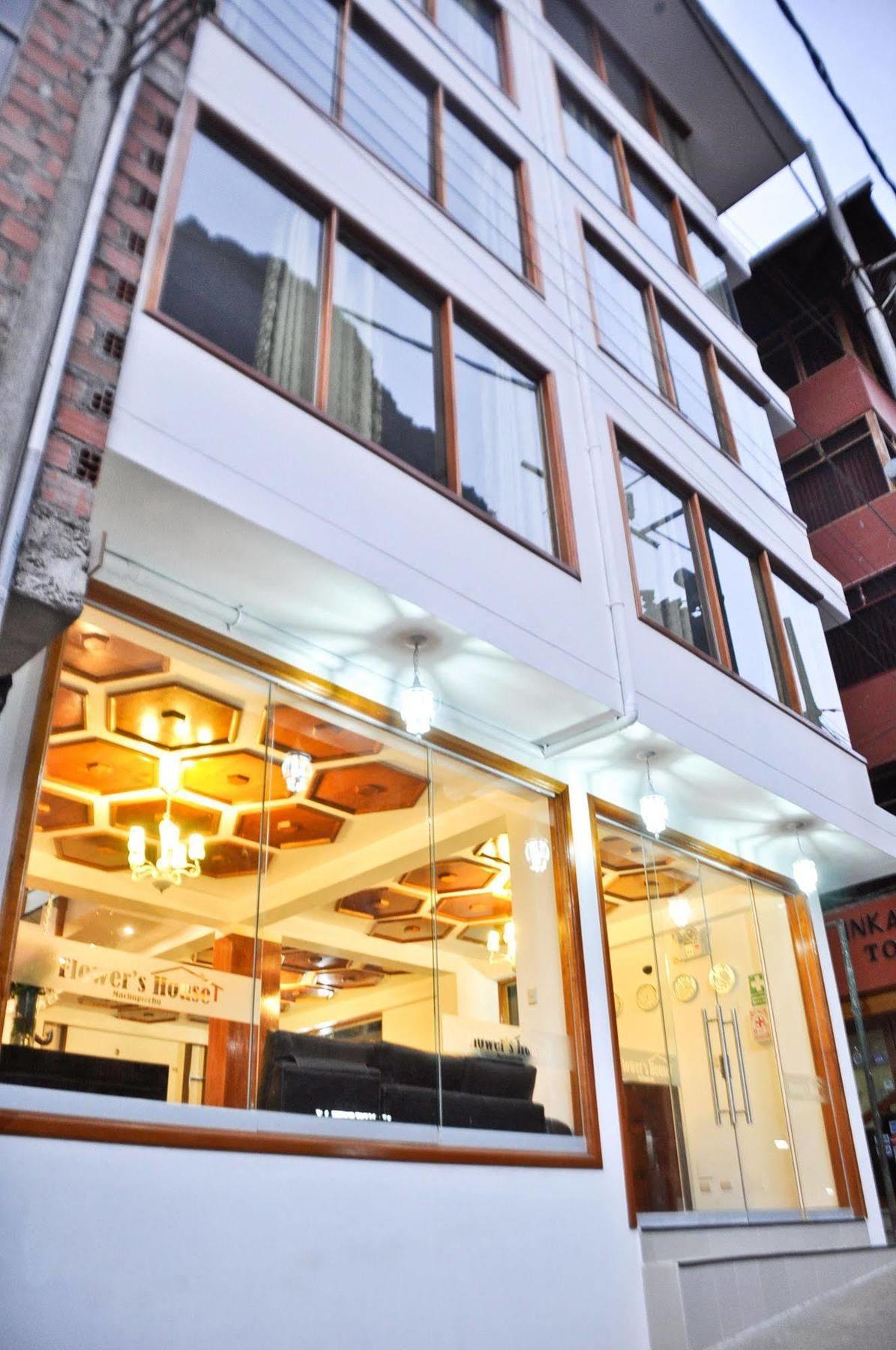 Flower's House Hotel