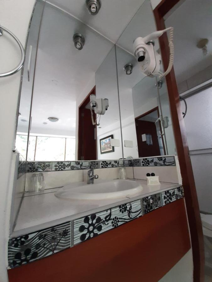 Flower's House 3*